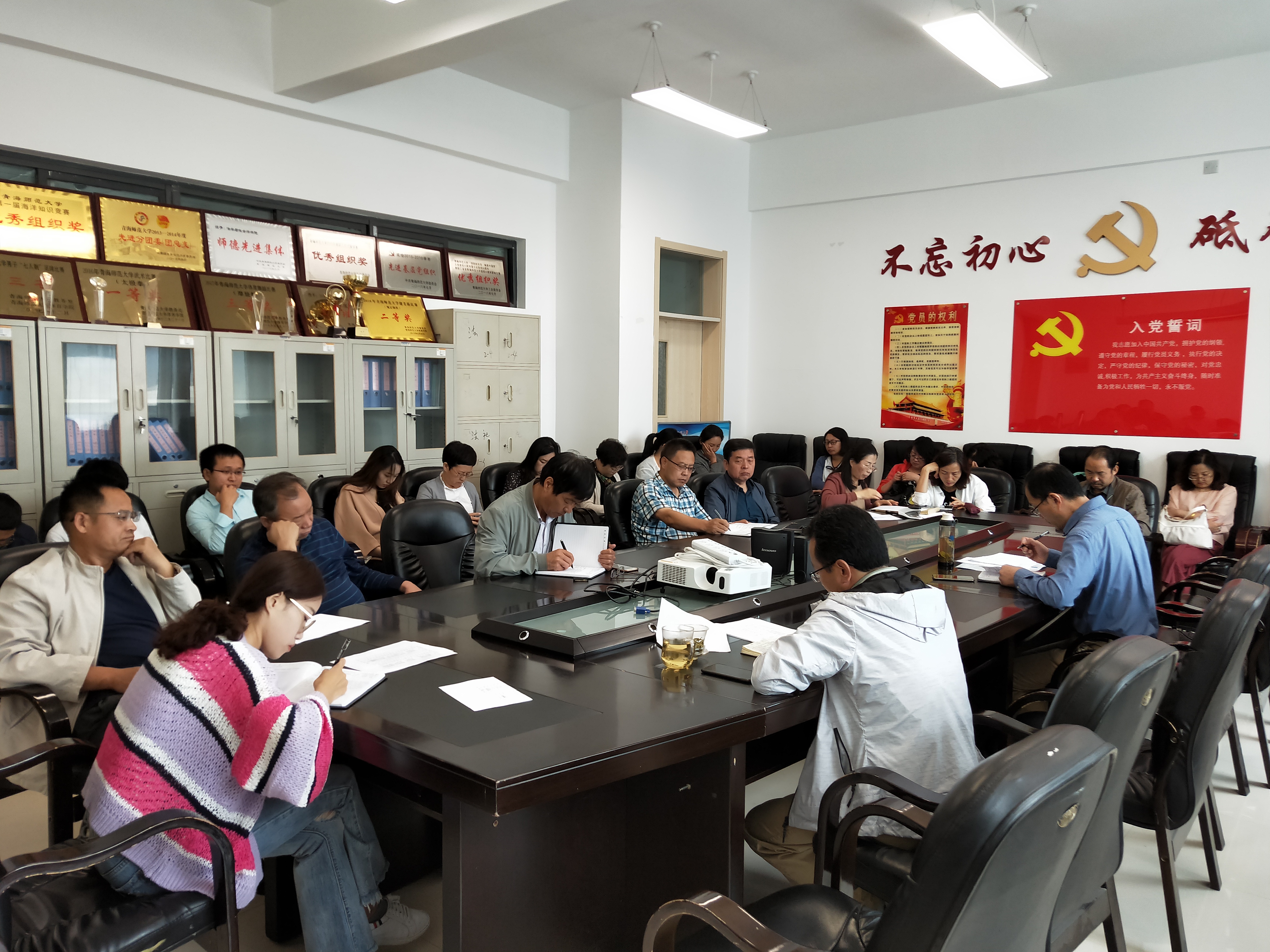 10FCC685BE1AC75C8E4B44DF11029CD3.jpg