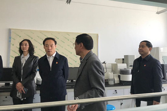 微信图片_20190417213037_副本.jpg