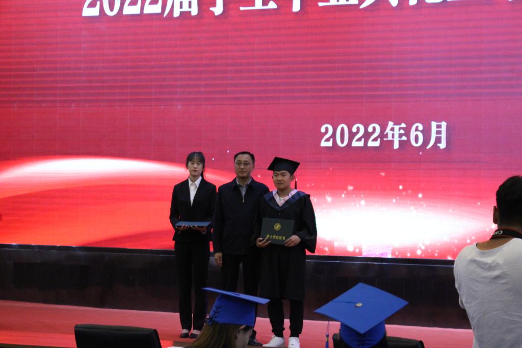微信图片_20220617135745.jpg
