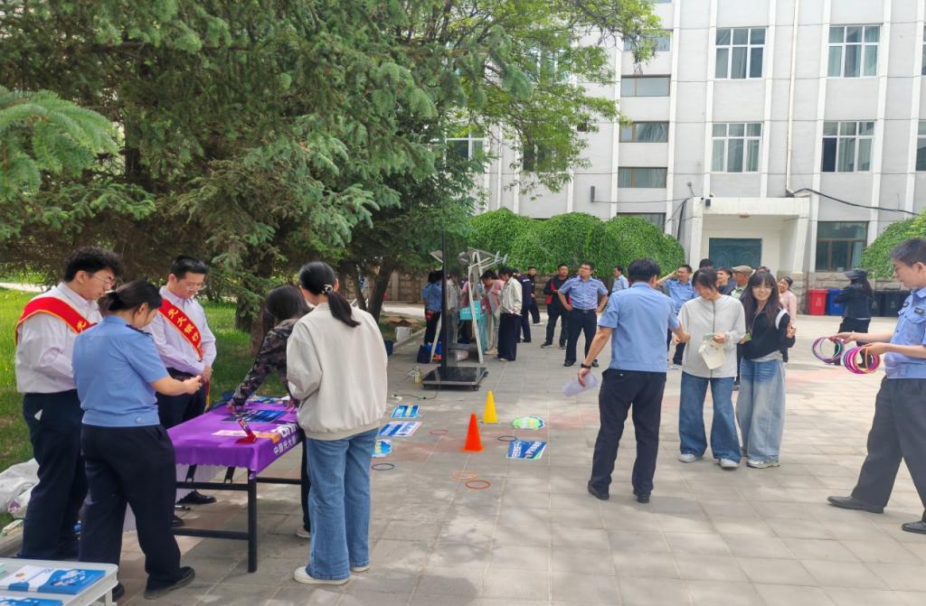 图片2.png 图片2.png