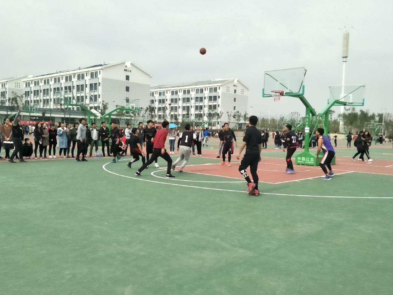 篮球赛4.jpg