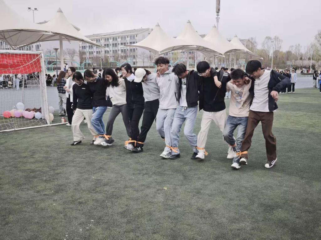 图片2.png 图片2.png