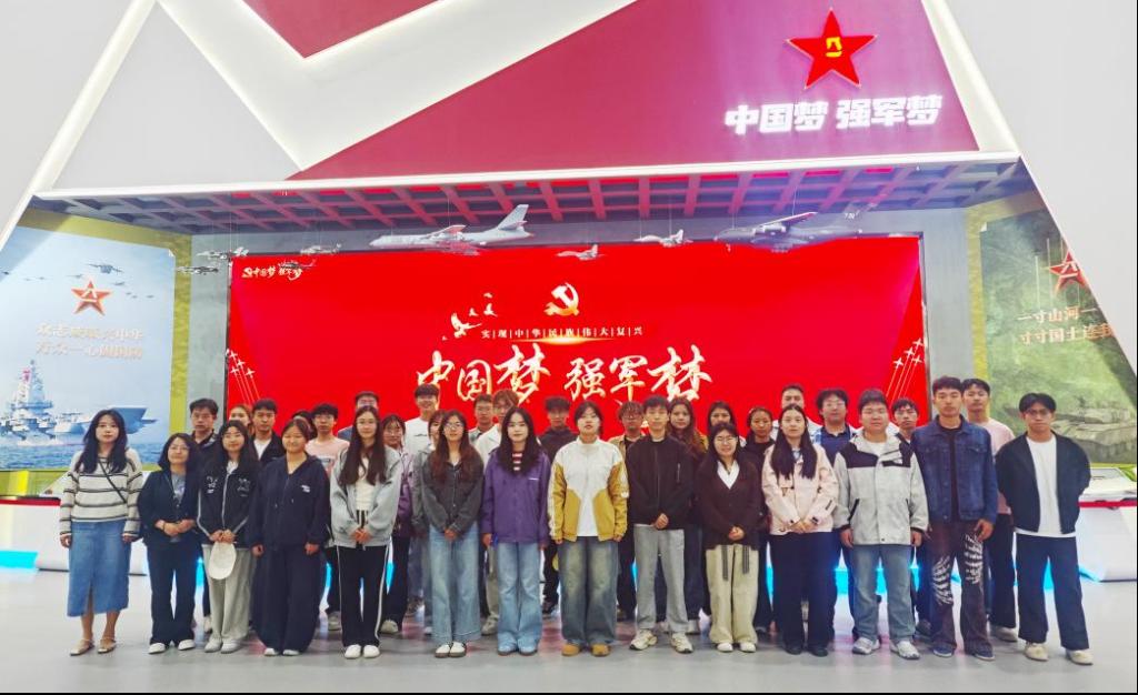 图片4.png 图片4.png